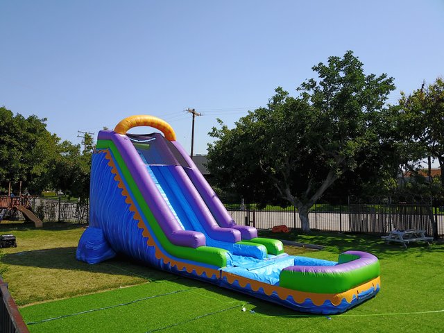 Sunrise 22 foot Wet or Dry Slide Sunrise 22 foot Wet or Dry Slide